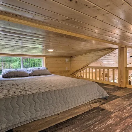 Quaint Mtn Cabin Tiny Living Near Big Adventure Brevard Exterior photo