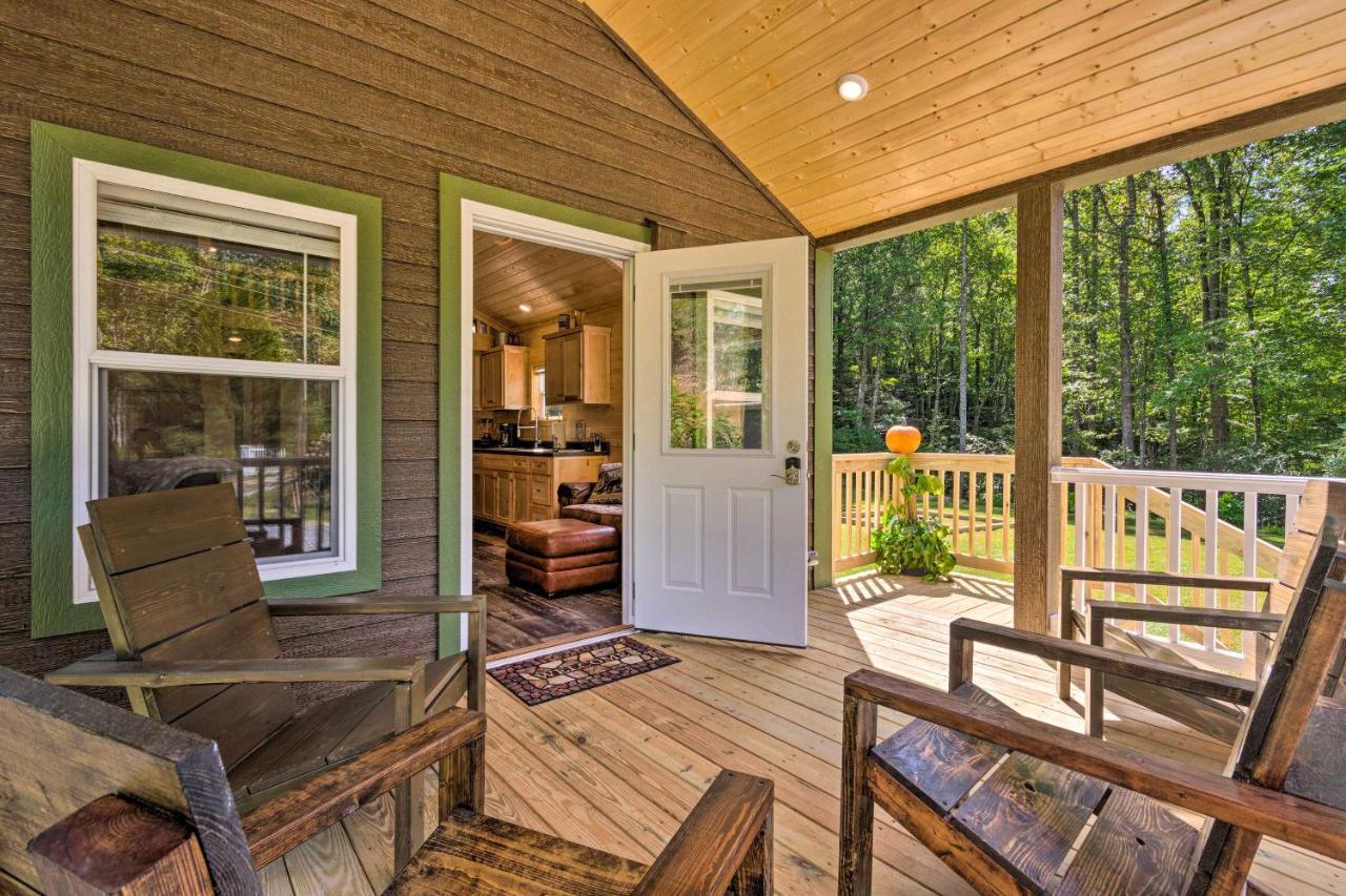 Holiday home Quaint Mtn Tiny Living Near Big Adventure